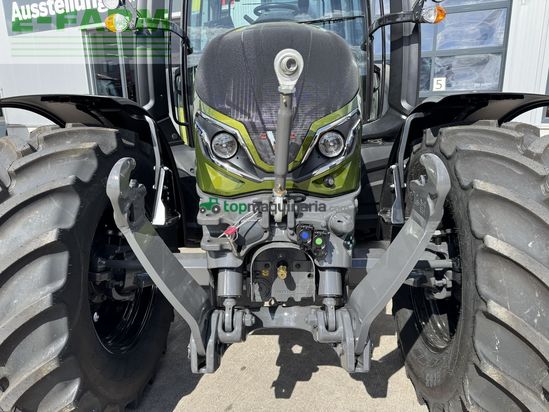 Tractor agrícola - Valtra - g135 versu