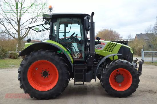 Tractor agrícola - Claas - arion 550 cmatic