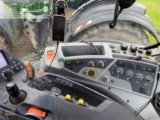 Tractor agrícola - Valtra - t215d