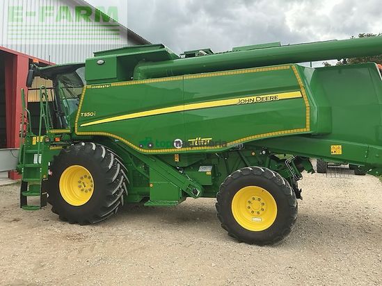 Cosechadora de Cereal - John Deere - t550 hm