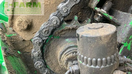 Empacadora gigant - John Deere - v461r hc25