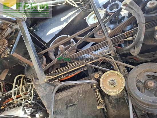 Cosechadora de Cereal - New Holland - cr 9060 / cr9060