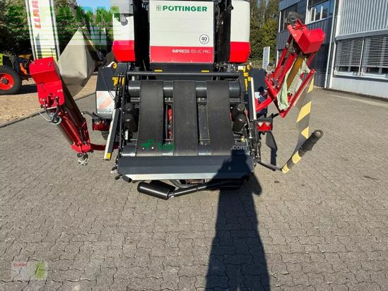 Empacadora gigant - Pöttinger - impress 155 vc pro