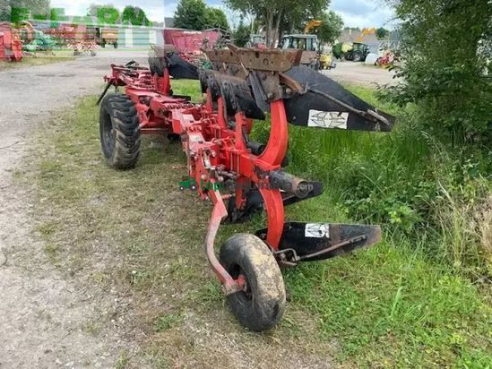 Arado - Gregoire Besson - sper-y7