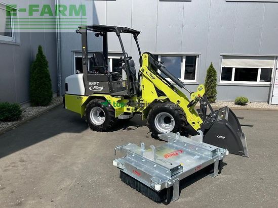 Minicargadora - Fliegl - hoflader 25-27 reduziert!