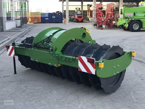 Esparcidor -  - silowalze 3m hydr.