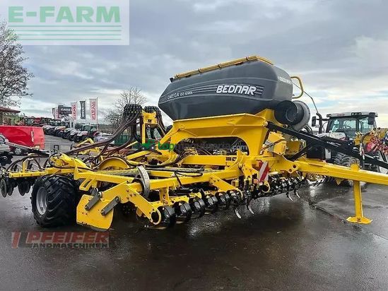 Combinado de siembra - Bednar - omega oo 6000 l