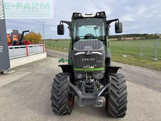 Tractor agrícola - Fendt - 211 vario f (gen3) F