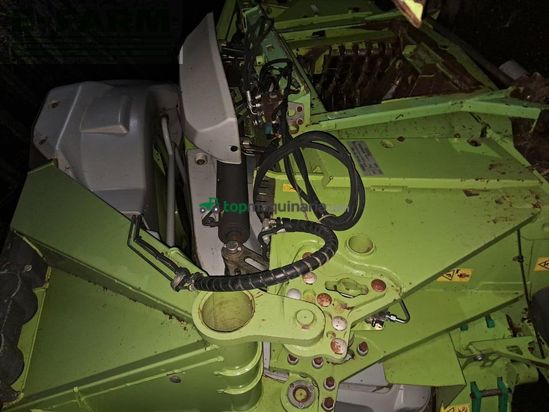 Cosechadora de Cereal - Claas - ORBIS 750 MAIZE HEAD