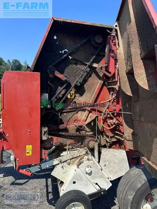 Empacadora gigant - New Holland - 5950