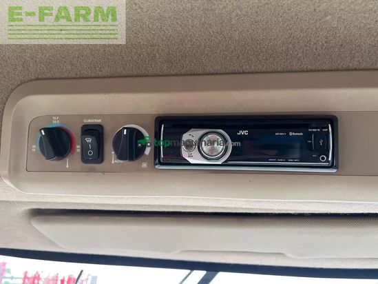 Cosechadora de Cereal - John Deere - t560