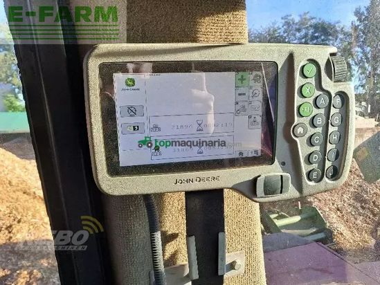 Empacadora gigant - John Deere - v461r