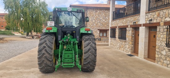 Tractor agrícola - John Deere - 6910