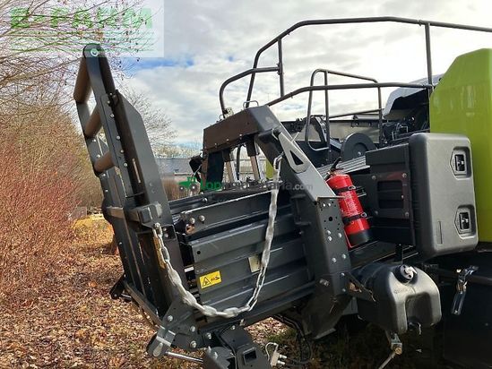 Empacadora gigant - Claas - quadrant 5200 fc tandem