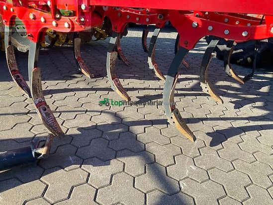 Cultivador - Pöttinger - syncro 3030