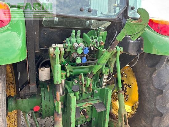 Tractor agrícola - John Deere - 5115m