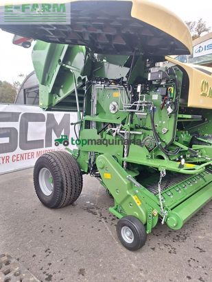 Empacadora gigant - Krone - comprima f 125 xc