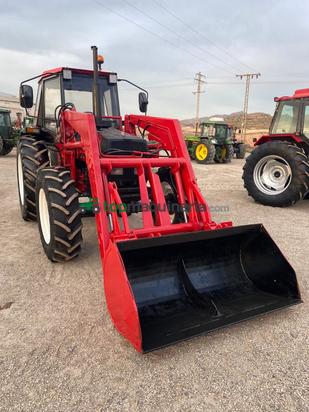 Tractor agrícola - Valmet - 555-4 con pala 