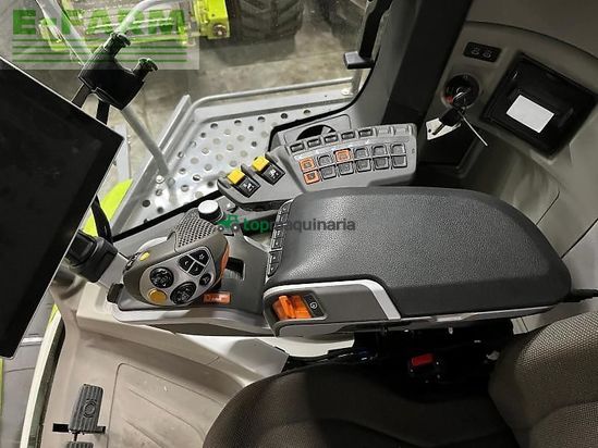 Cosechadora de Cereal - Claas - trion 660 terra trac