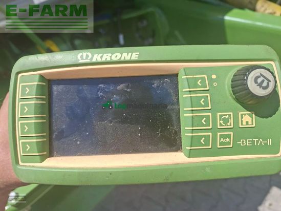 Empacadora gigant - Krone - comprima v 150 xc x-treme