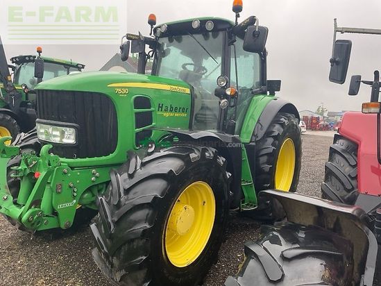 Tractor agrícola - John Deere - 7530