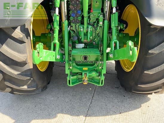 Tractor agrícola - John Deere - 6215r premium edition tractor (st26329)