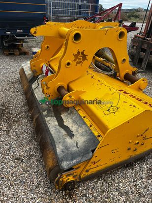 Trituradora Serrat 2,8 reversible desplazable