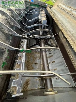 Remolqu esparcidor - Keenan - mecafibre340