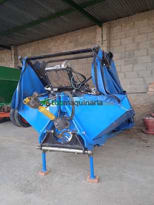 Paraguas recolector de almendras TOPAVI modelo M6 Hidro 2010