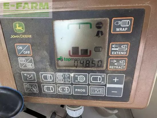 Empacadora gigant - John Deere - v461m