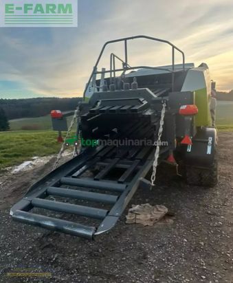 Empacadora gigant - Claas - quadrant 3200 fc t