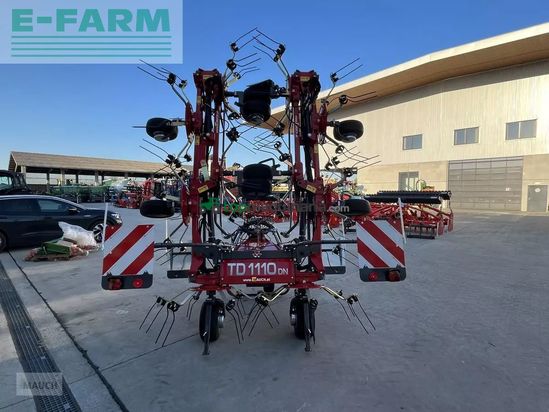 Henificador - Massey Ferguson - td 1110 dn
