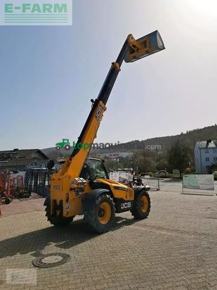 Elevadora - JCB - 536-95