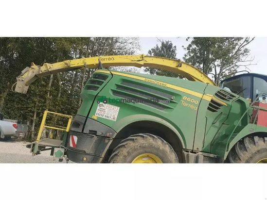 Cosechadora de Cereal - John Deere - 8600