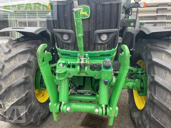 Tractor agrícola - John Deere - 6215r