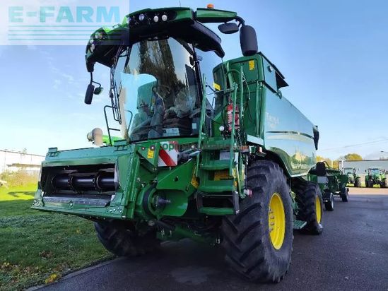 Cosechadora de Cereal - John Deere - t660