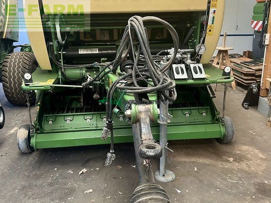 Empacadora gigant - Krone - comprima v 180 xc