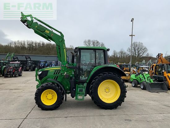 Tractor agrícola - John Deere - 6110m tractor (st26068)