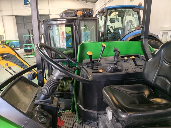 Tractor agrícola - John Deere - 6100