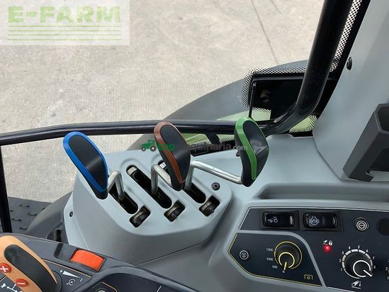 Tractor agrícola - Valtra - g135 active tractor (st26596)