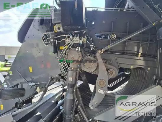 Empacadora gigant - Claas - quadrant 3300 fc t