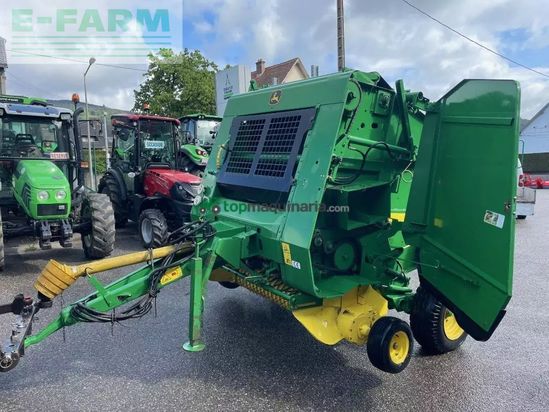 Empacadora gigant - John Deere - 572