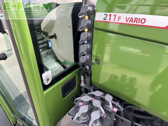 Tractor agrícola - Fendt - 211 vario f (gen3)
