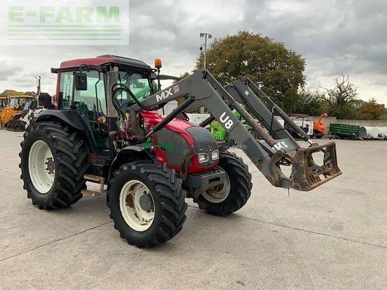 Tractor agrícola - Valtra - a93 tractor (st24382)