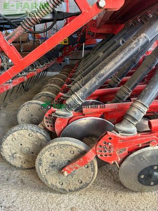 Combinado de siembra - Kuhn - hr304d + integra 3003