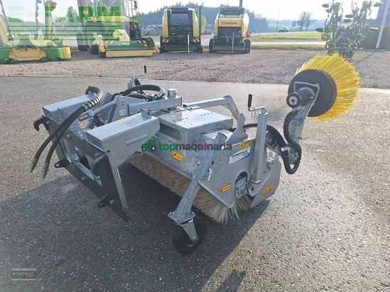 Riego -  - fliegl agrocenter kehrmaschine 1550