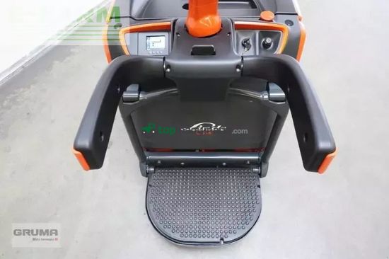 Elevadora - Linde - l 14 ap i 1173