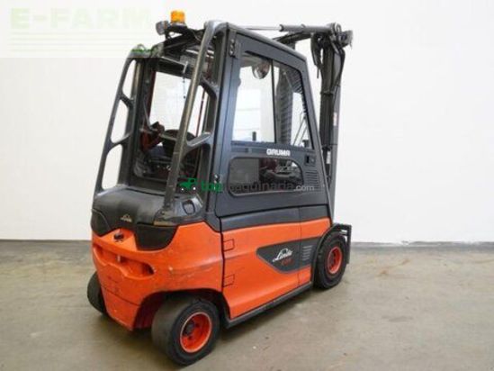 Elevadora - Linde - e 25 387