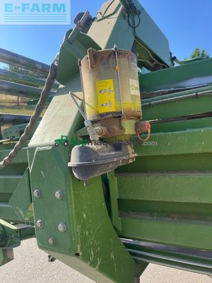 Empacadora gigant - Krone - 1270 xc