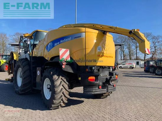 Cosechadora de Cereal - New Holland - fr 9060